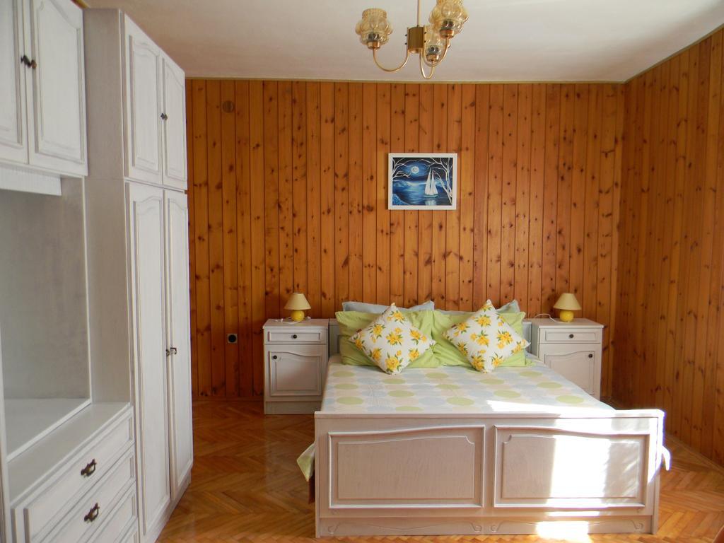 Apartments Gabriel Nin Kamer foto